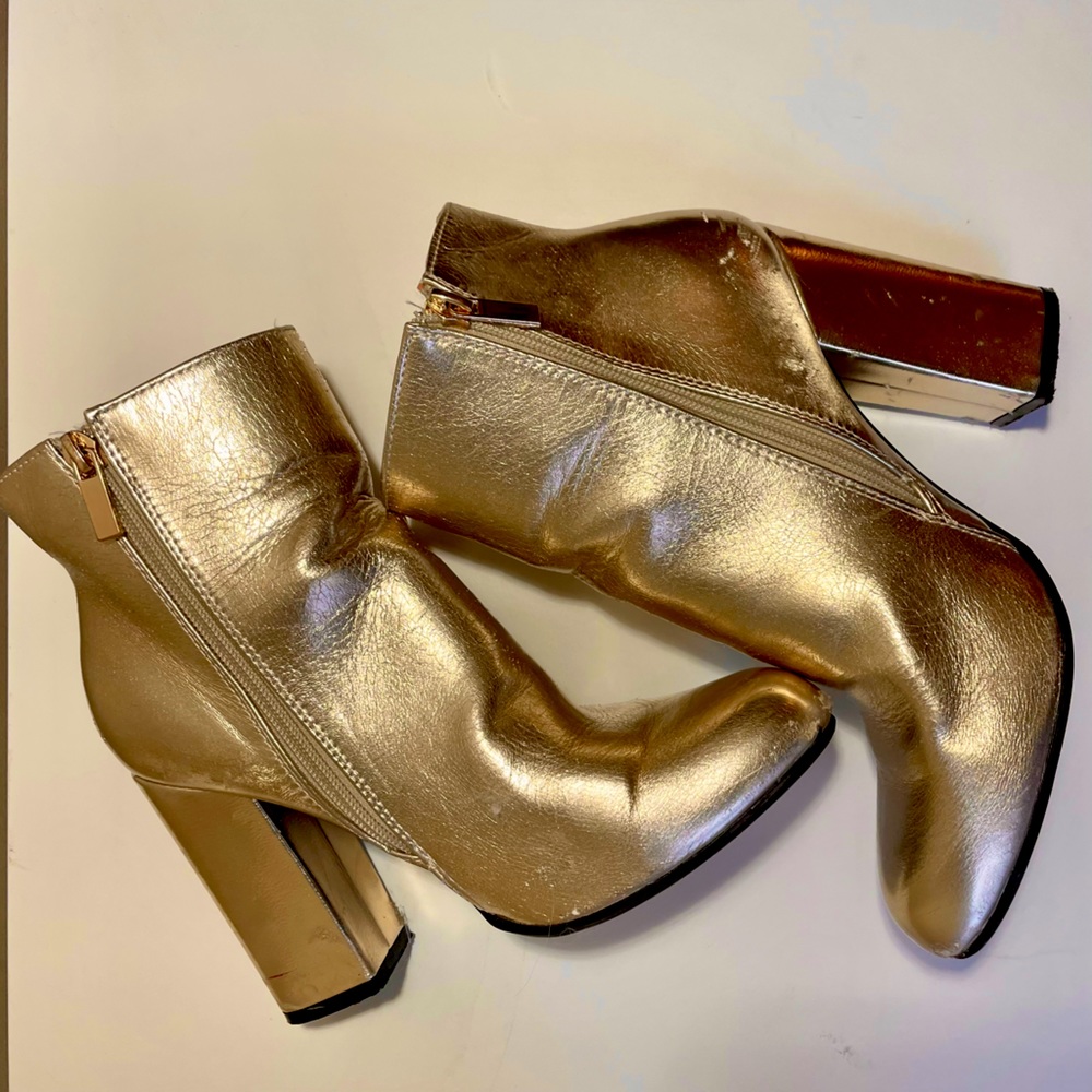 Gold Chunky Zip-Up Ankle Boot Heels 👠 size 8